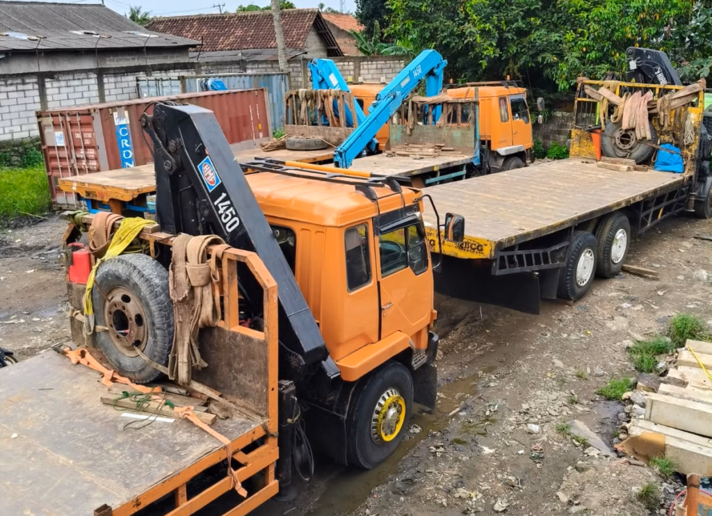 sewa mobil crane bekasi